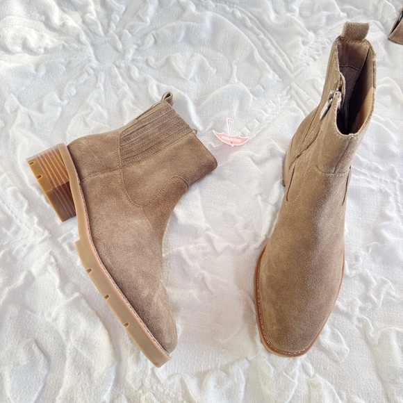 Blondo Harlen Suede Waterproof Bootie Size 9 New - Picture 3 of 8